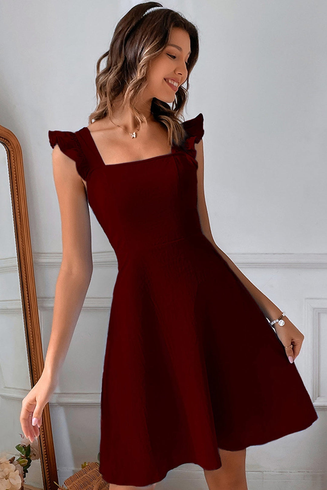 Echoarchiv | Rüschen Mini Kleid mit Rückenschnürung