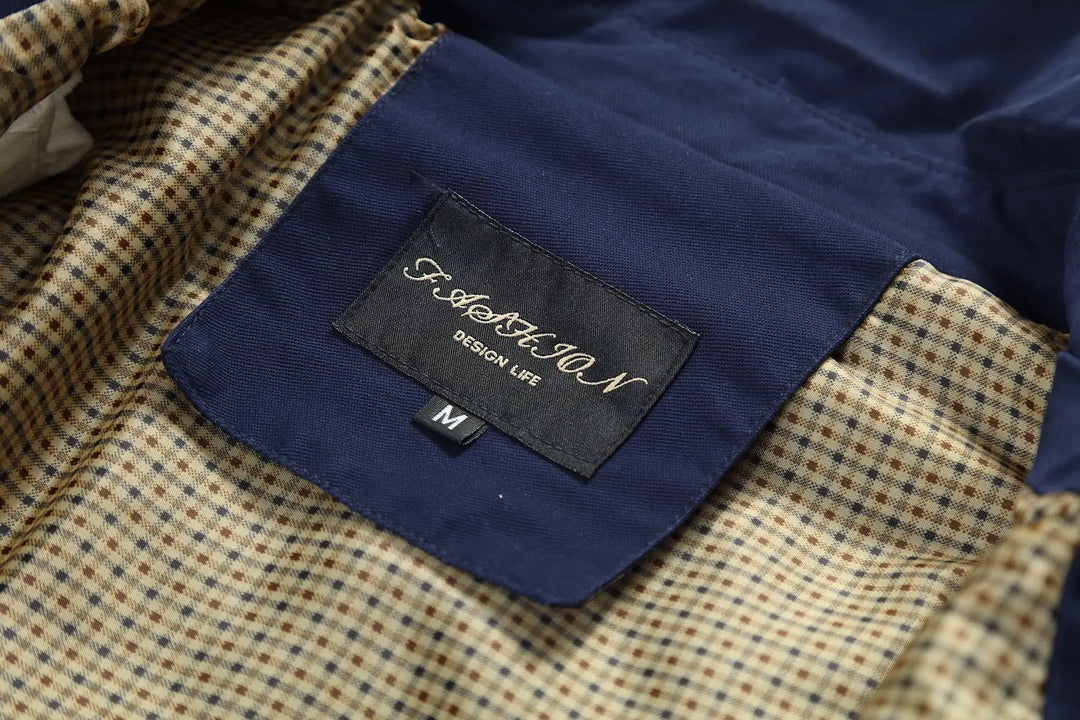 Echoarchiv - Stylischer langer Herbst-Trenchcoat für Herren