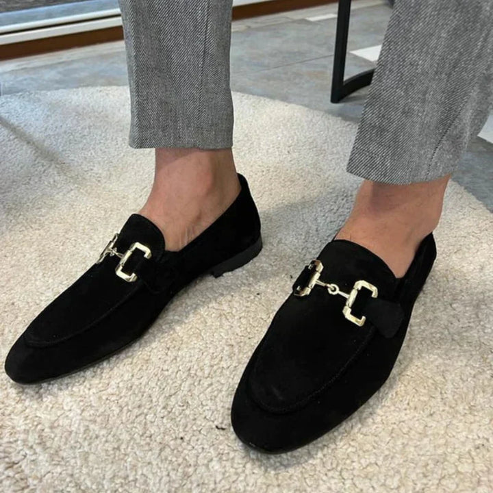 Loafer mit Metallschnalle