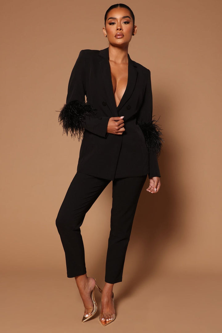 Echoarchiv | Blazer mit Federn und Hose Set für Frauen