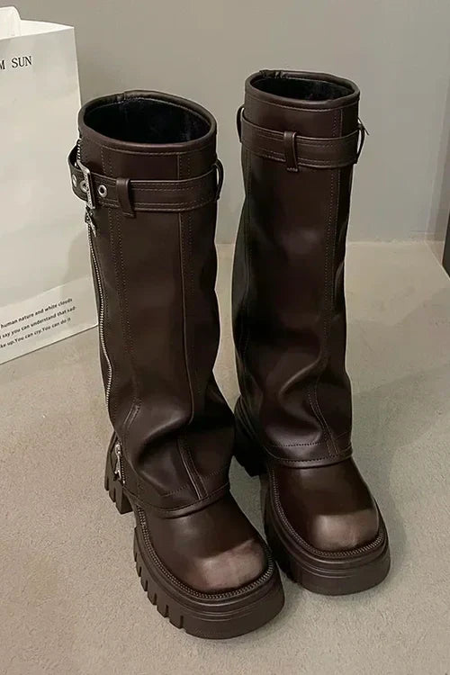 Kniehohe Stiefel – Lioré