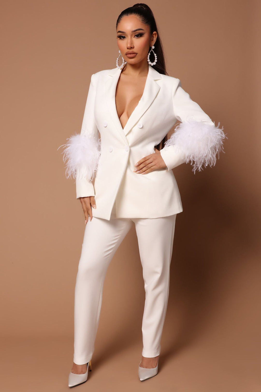 Echoarchiv | Blazer mit Federn und Hose Set für Frauen