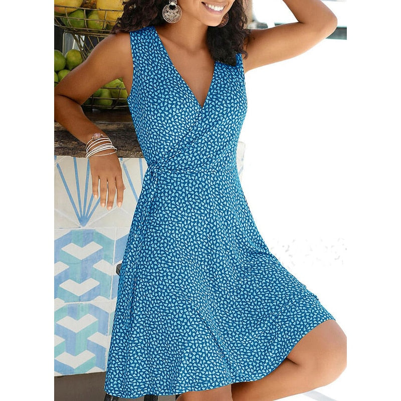 Echoarchiv | Das Moderne Freizeitkleid mit Polka Dots für Den Sommer 2023