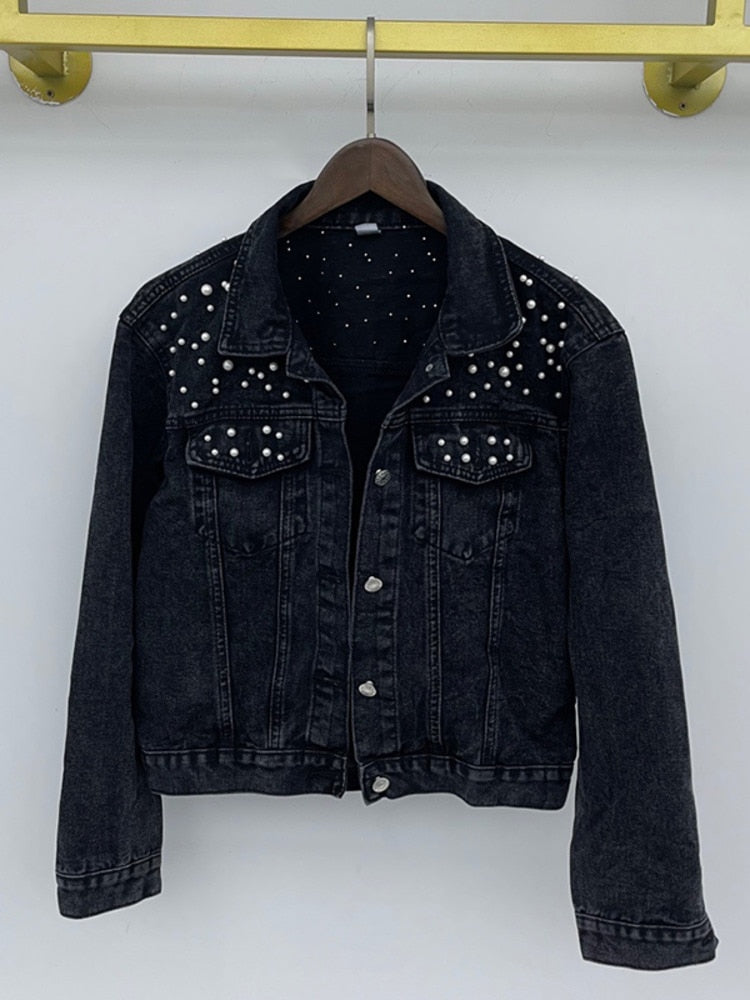 Echoarchiv | Lässige JEchoarchivnsjacke mit Perlen