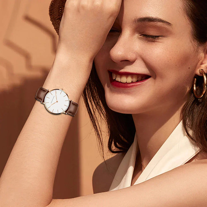 Echoarchiv | Runde Zeitlose Minimalistische Uhr mit Lederarmband für Frauen