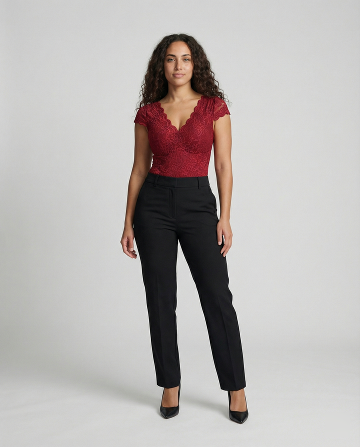 Elegante Body Suit mit Spitzenärmeln und V-Ausschnitt – Bodéline