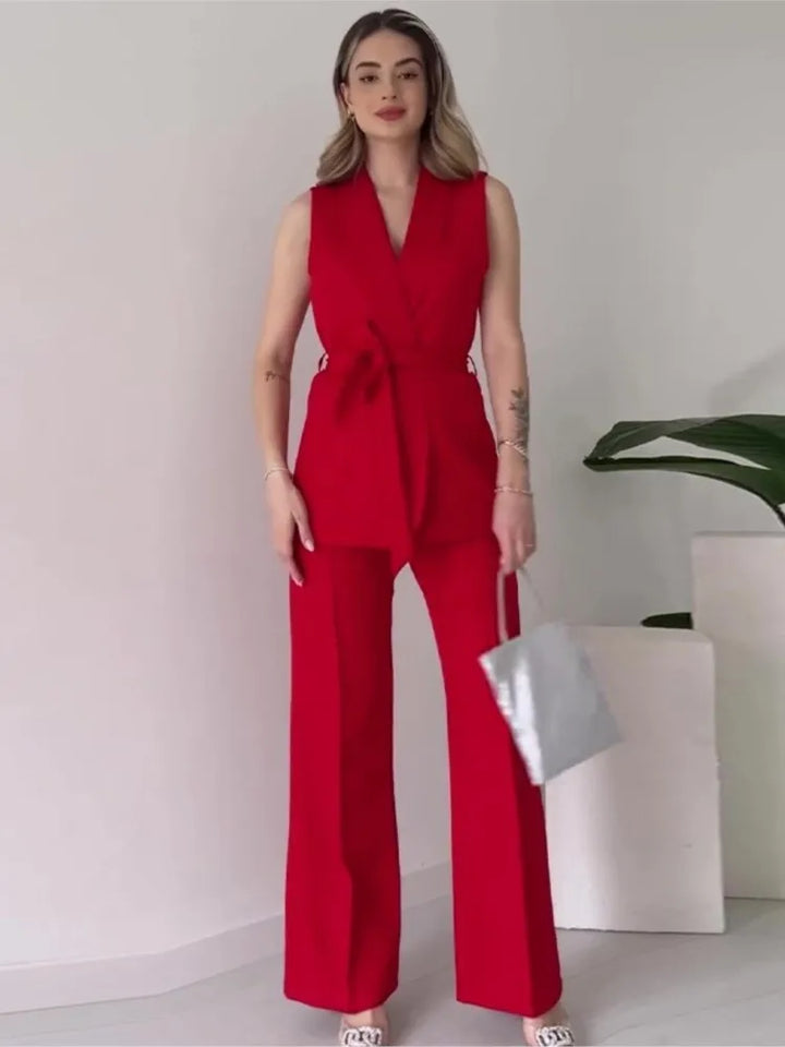 Ärmelloser Blazer-Anzug Taillierte Passform Wickel-V-Ausschnitt Weite Hose – Avérine