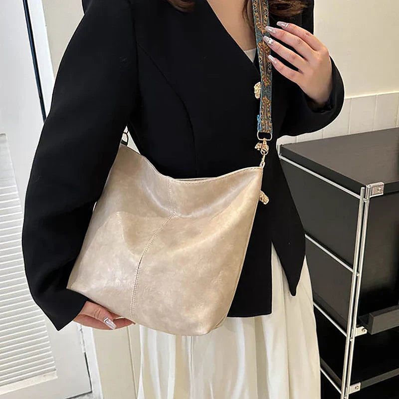 Echoarchiv | Tasche mit Großem Fassungsvermögen
