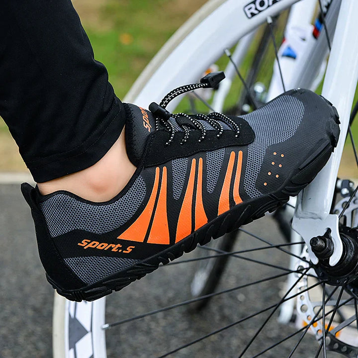 Echoarchiv | MTB und Rennradschuhe mit rutschfester Sohle