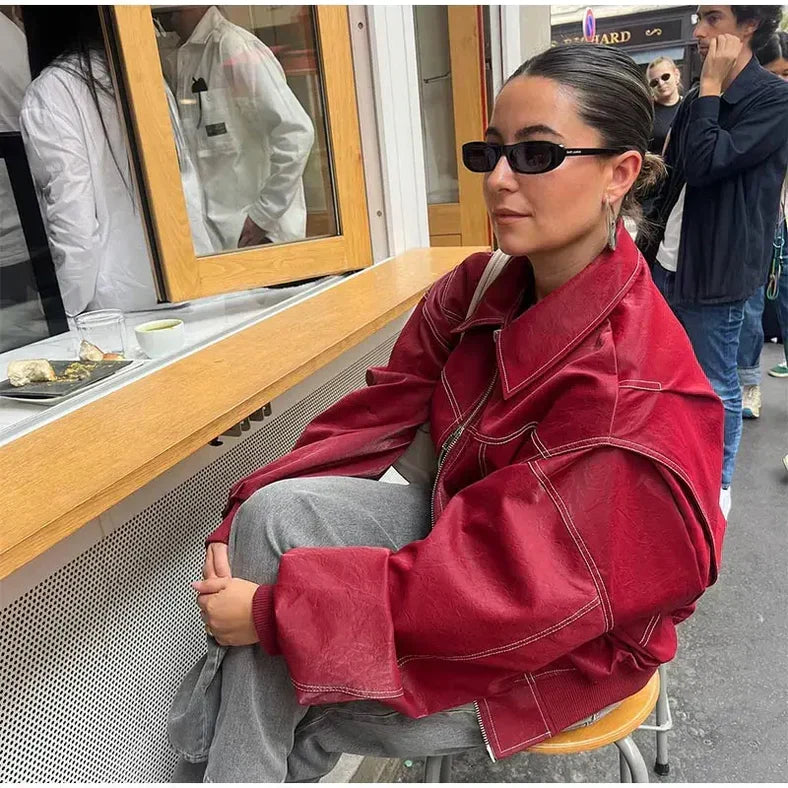 Echoarchiv | Oversized Bomberjacke Stilvoll und Wärmeresistent Perfekt für Herbst und Winter