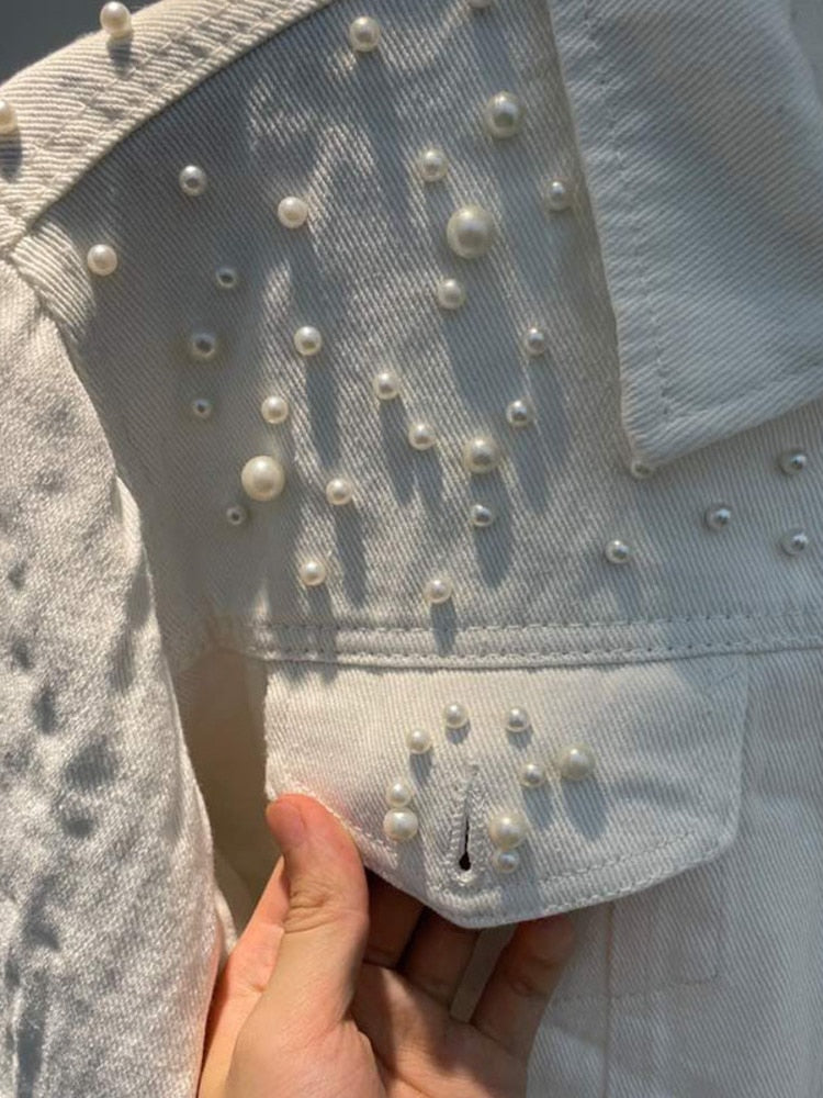Echoarchiv | Lässige JEchoarchivnsjacke mit Perlen
