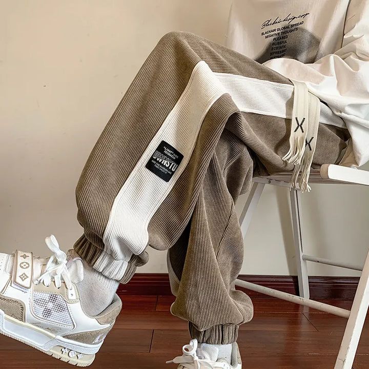 Echoarchiv StreetwEchoarchivr-Herren-Jogginghose im Patch-Design