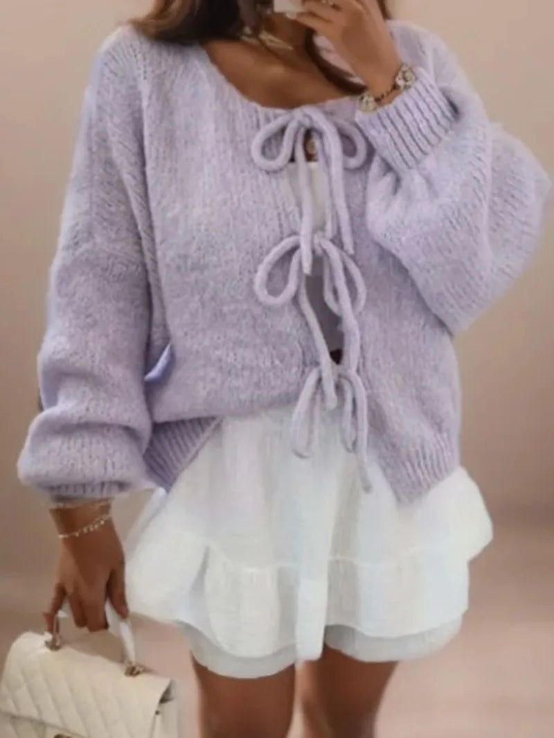 Echoarchiv | Strickjacke mit Schleifenverschluss für einen Bohemian-Look