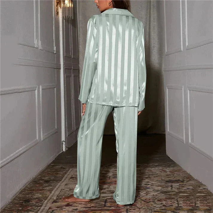 Echoarchiv | Satin Pyjamas