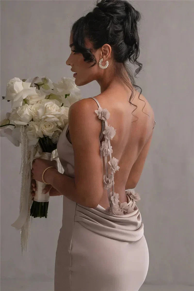 Echoarchiv | Satin Kleid mit Blumen