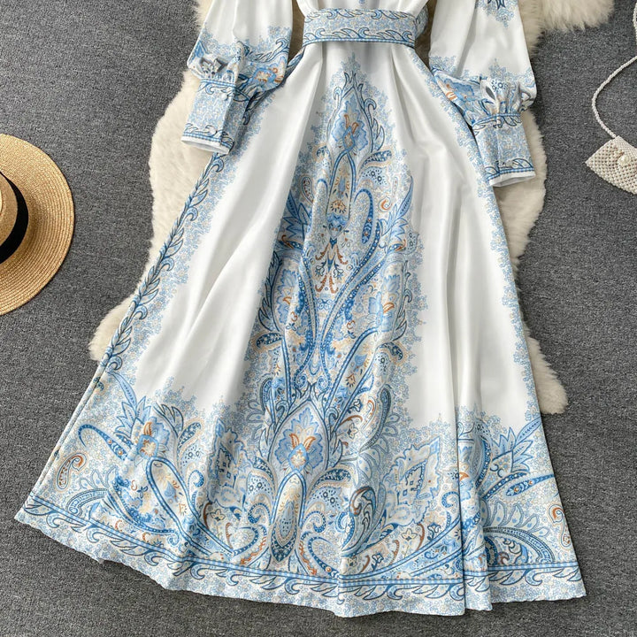 A-Linienkleid mit Gürtel und Blumenmuster