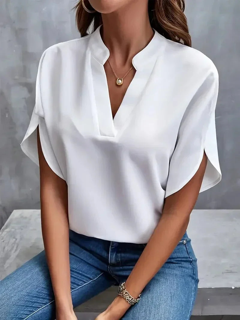 Echoarchiv | Bluse mit V-Ausschnitt und Seitenschlitzen