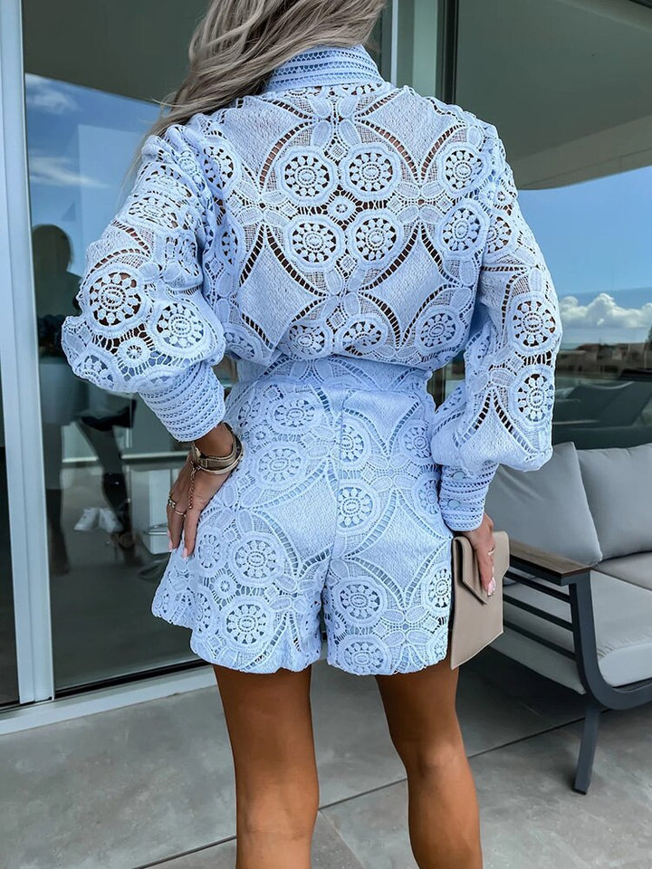 Echoarchiv | Langärmeliger Jumpsuit mit Spitze