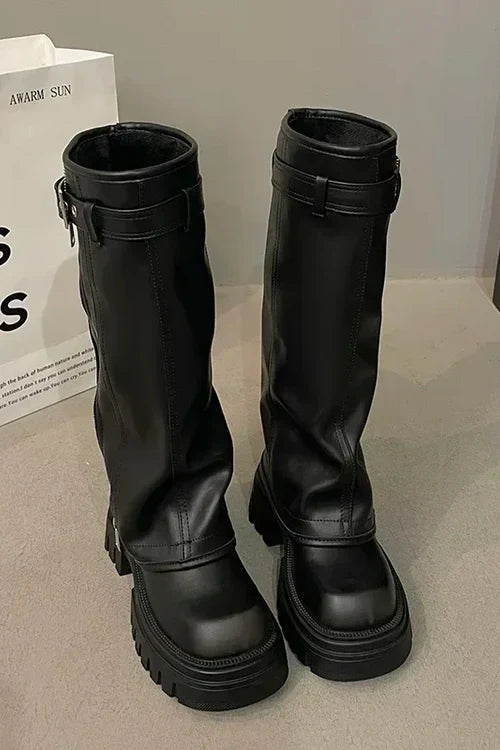 Kniehohe Stiefel – Lioré