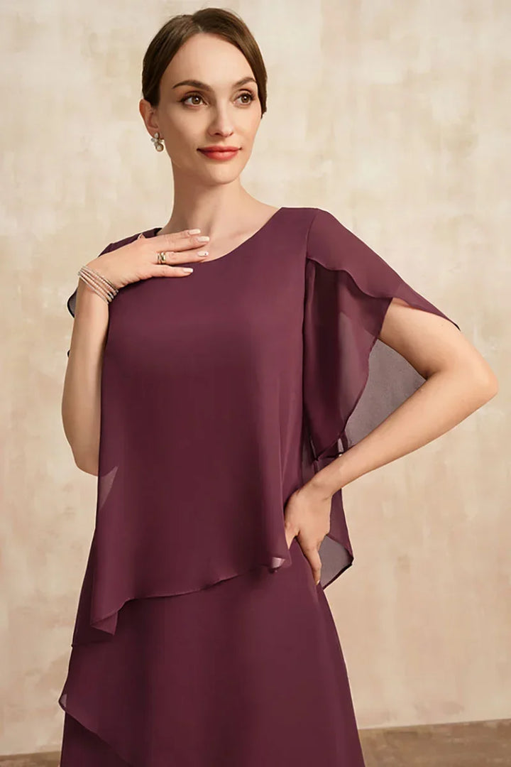 Echoarchiv | Plus Size Gestuftes Midi Kleid
