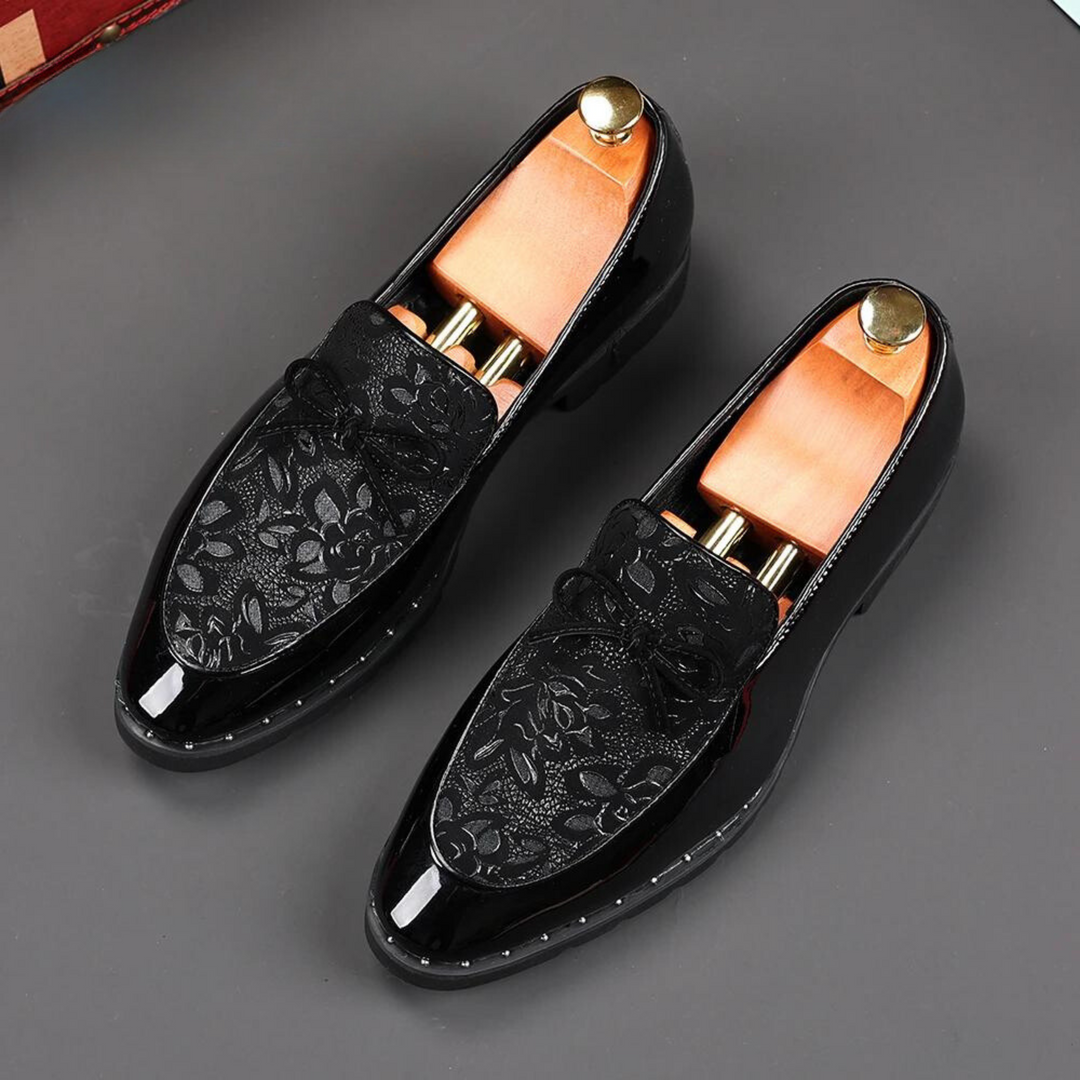 Schuhe aus echtem Leder Echoarchiv