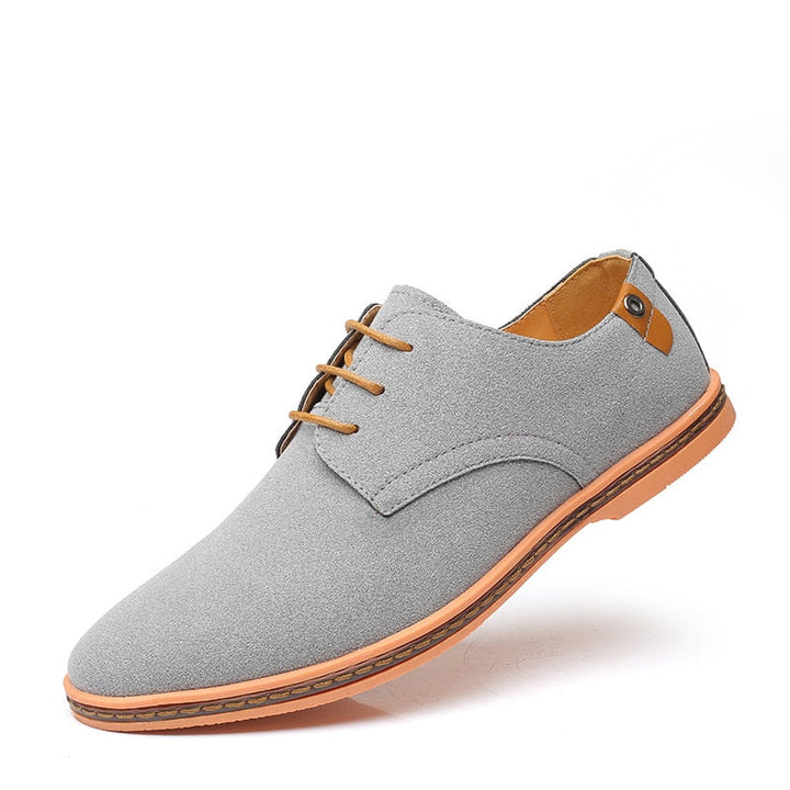 Echoarchiv | Eleganter Business-Schuh