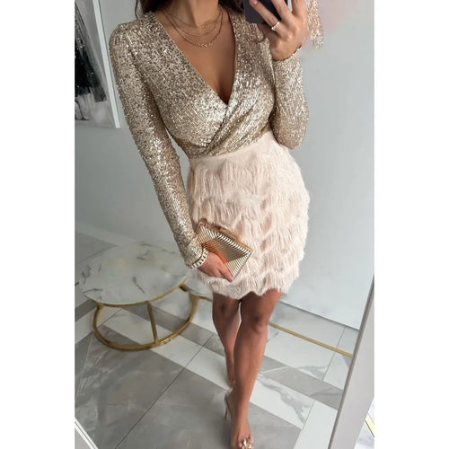 Echoarchiv | Elegantes Festkleid mit Pailletten