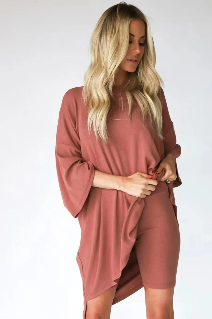 Echoarchiv | Damen Lounge Set mit Oversized T-Shirt und Biker-Shorts