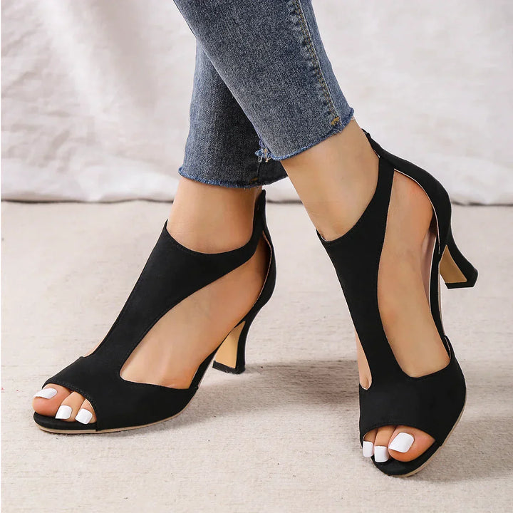 Echoarchiv | Orthopädische Schuhe mit Absätzen