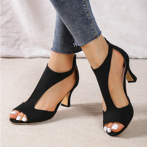 Echoarchiv | Orthopädische Schuhe mit Absätzen