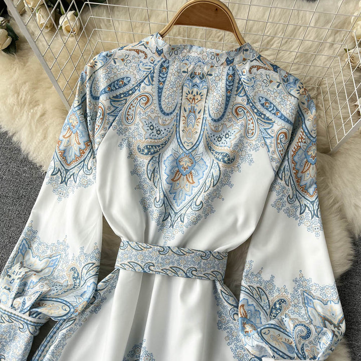 A-Linienkleid mit Gürtel und Blumenmuster