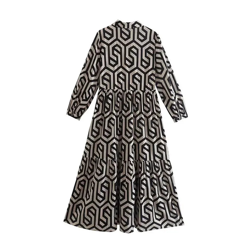 Echoarchiv | Langärmliges Kleid Mit Geometrischem Muster