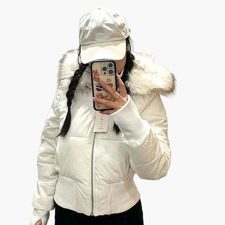 Echoarchiv | Winterjacke mit Kapuze und Fellkragen - Modische, Taillierte Übergangsjacke für Herbst und Winter