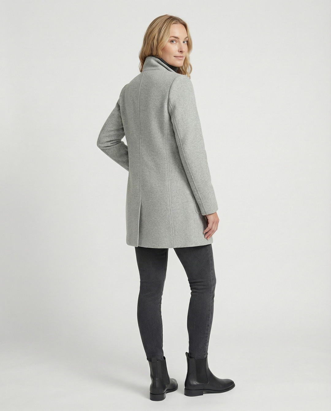 Damen Textil Kurzmantel mit Echoarchivrnem & Elegantem Design | Echoarchiv