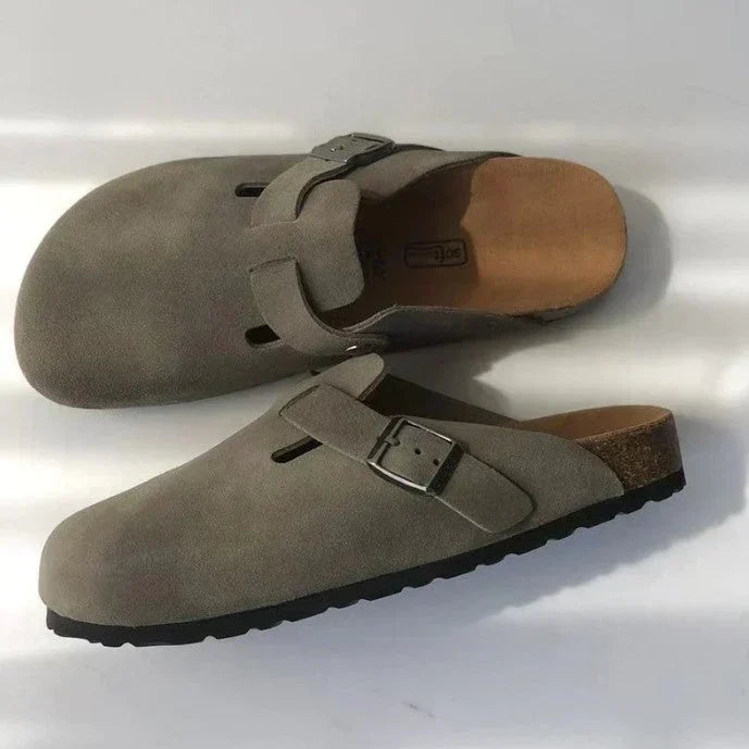 Echoarchiv | Lässige Wildlederclogs Mit Schnallenriemen Für Herren