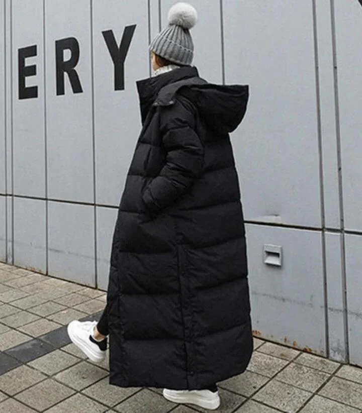 Echoarchiv | Lange Daunenjacke mit Kapuze für Damen