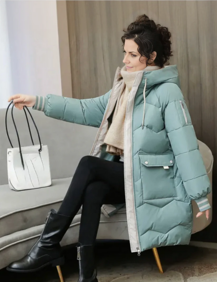 Echoarchiv | Kuschelige, Wintergefütterte Parka-Damenjacke