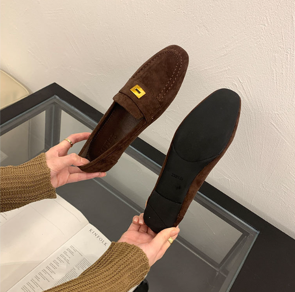 Echoarchiv | Britische Schuhe Aus Leichtem Wildleder