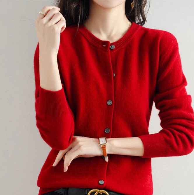 dünne strickjacke für den frühling – Veloura