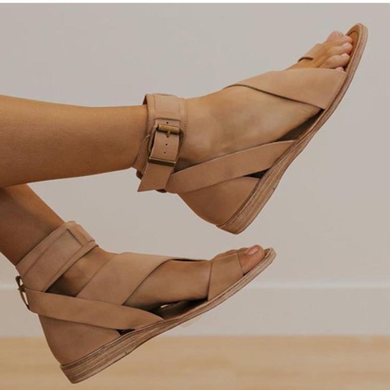 Echoarchiv | Sandalen mit Kreuzband und Zehenring