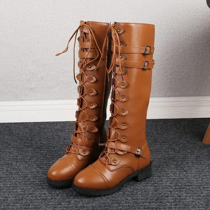 Echoarchiv | Retro Schnürstiefel mit Schnalle