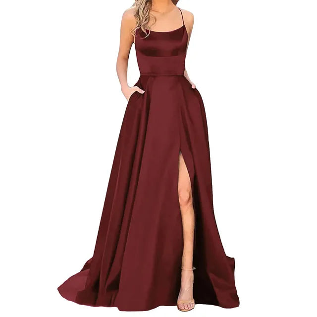 Brautjungfernkleid mit hohem Schlitz von Eternal Elegance