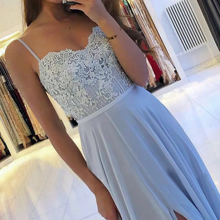 Brautjungfernkleid mit hohem Schlitz von Eternal Elegance
