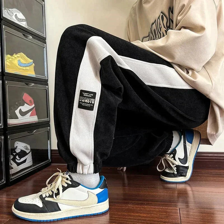 Echoarchiv StreetwEchoarchivr-Herren-Jogginghose im Patch-Design