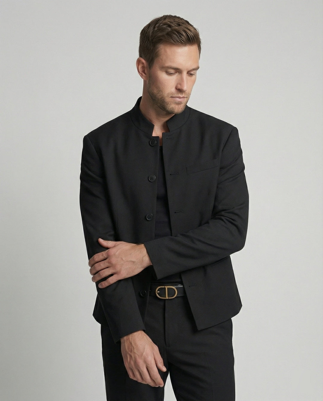 Stilvolle schwarze Herren Kurzjacke mit Stehkragen im Echoarchivrnen ClEchoarchivnfit Look
