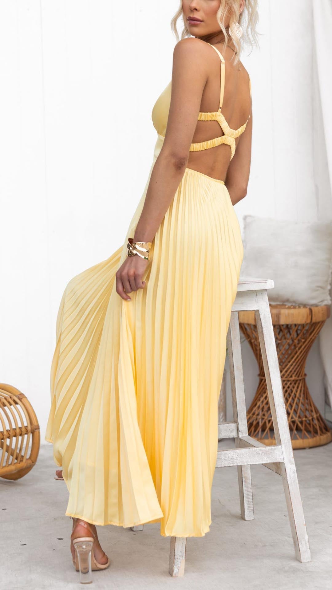Echoarchiv | Gelb Plissiertes V-Ausschnitt Maxi Kleid