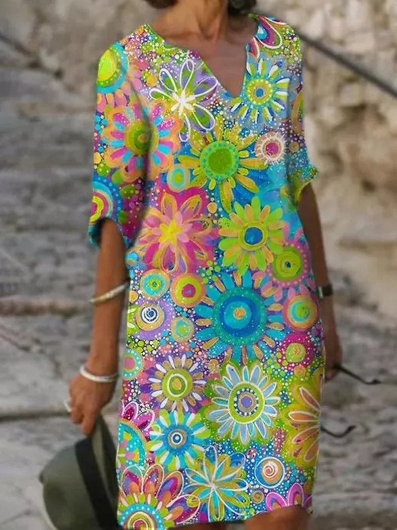 Elegantes Damenkleid mit femininem Schnitt