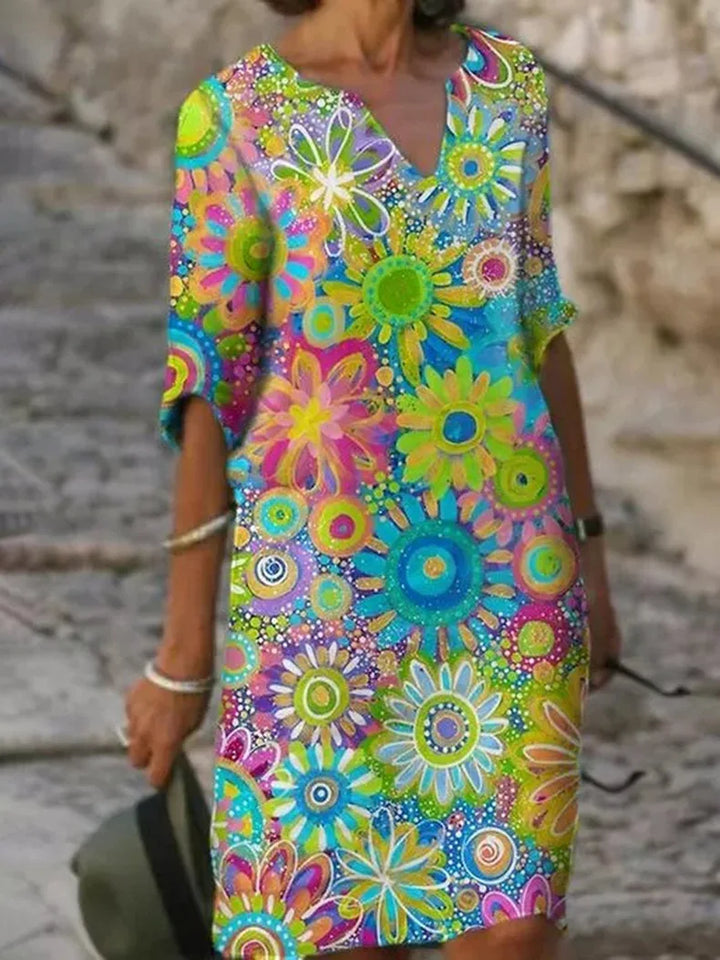 Elegantes Damenkleid mit femininem Schnitt