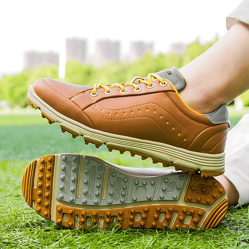Echoarchiv Force Golfschuhe