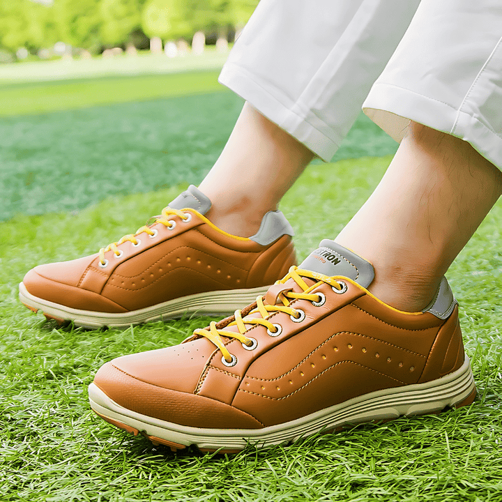 Echoarchiv Force Golfschuhe
